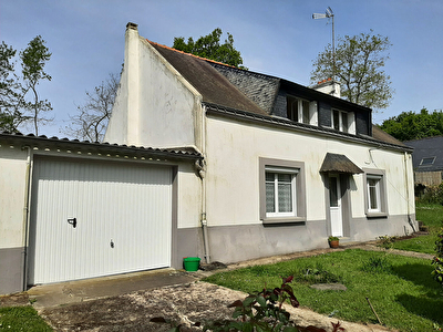Maison a vendre GUEHENNO 3 chambres en campagne - Terrain 1700 m2