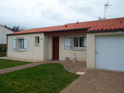 LES LANDES GENUSSON