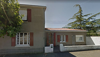 Maison Montaigu 7 pieces 135 m2