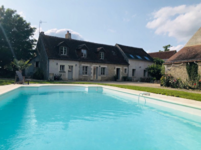 Maison Manthelan 6 pieces