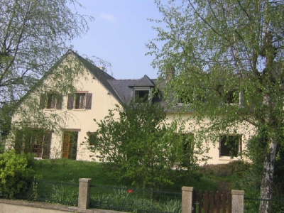 Ancien PACE - 7 pieces - 200 m2