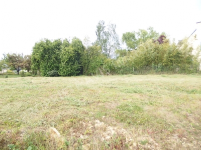 Terrain constructible BRUZ 1000 m2