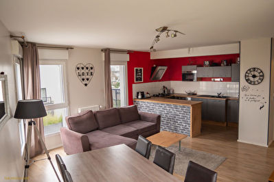 Appartement Bruz 4 pieces 85 m2 - Exposition OUEST - Proche gare