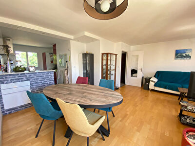 CHANTEPIE / T4 DUPLEX / PLEIN BOURG / 84 M2 HABITABLE