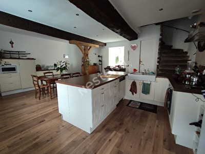 Maison centre Saint-Erblon - 7 pieces 150 m2
