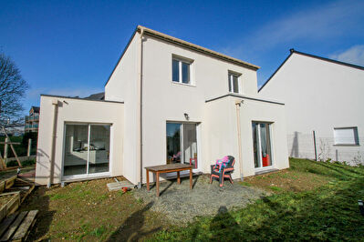 MAISON 4 CHAMBRES JANZE / 110 m2 HABITABLE