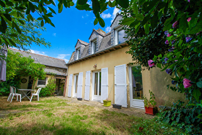 NOUVEAUTE / MAISON DE BOURG / 150 M2 HABITABLES