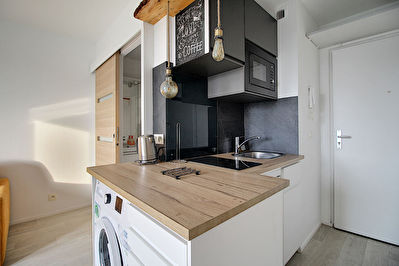 STUDIO MEUBLE GARE RER A DE RUEIL-MALMAISON