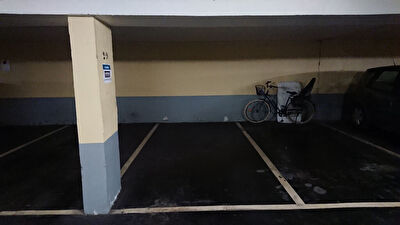 LOCATION PARKING PRIVATIF EN SOUS-SOL EN CENTRE-VILLE RUEIL-MALMAISON