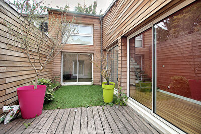 APPARTEMENT RUEIL-MALMAISON FACE CENTRE-VILLE 4/5 PIECES 3 CHAMBRES PATIO-JARDIN
