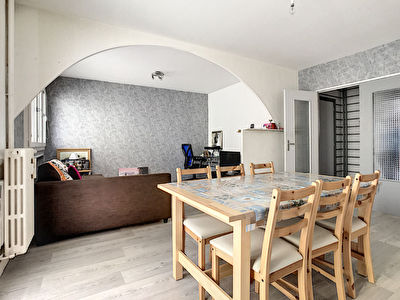 Saint Etienne La Terrasse-Appartement T4