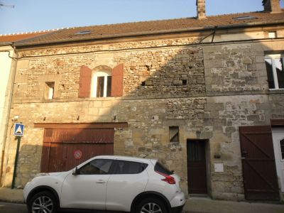 Maison Commeny 5 pieces 142 m2