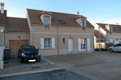 Maison Commeny 5 pieces 111 m2