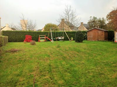 Vannes, terrain agreable sans vis a vis