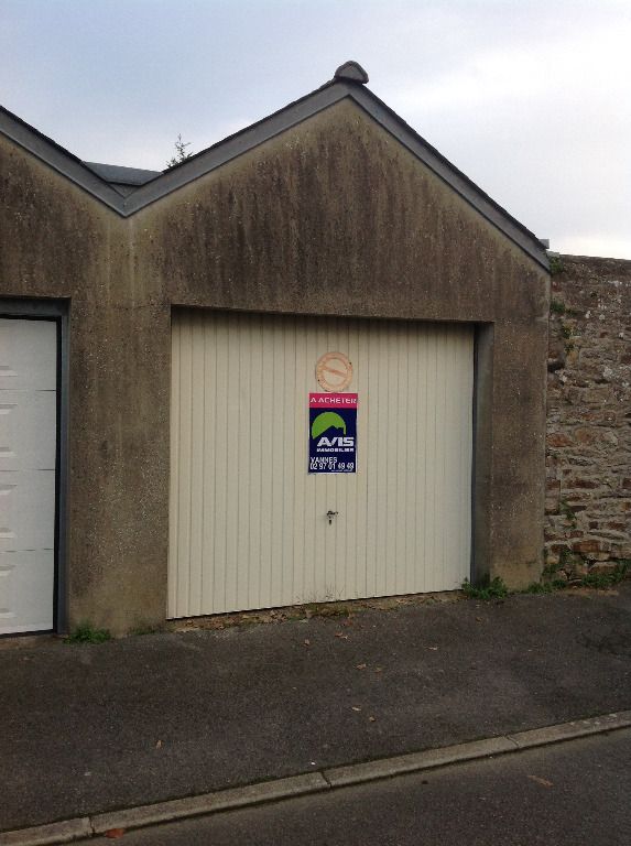 GARAGES A VENDRE VANNES