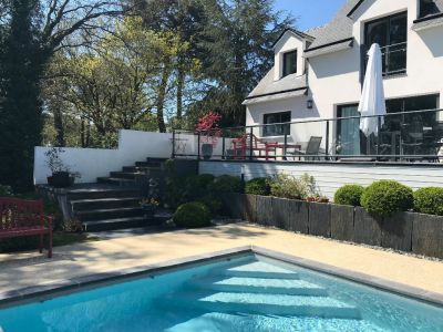 BELLE MAISON CONTEMPORAINE AU CENTRE DE BADEN