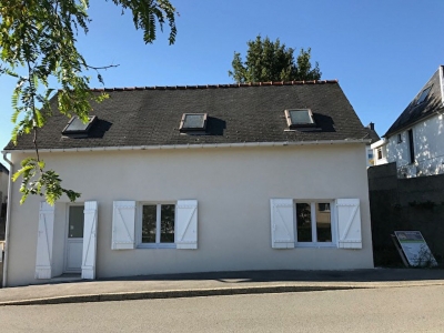 Maison a St Ave, commodites a pied !