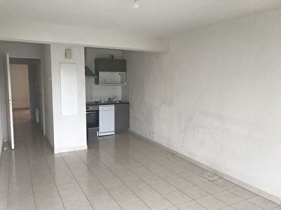 Sene / Vannes appartement avec ascenseur - parking - balcon - bus