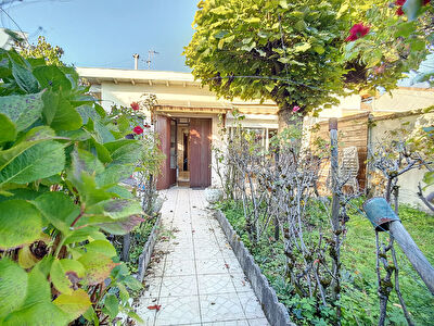 Begles/ Piscine Maison 3 pieces 50 m2 terrain 190 m2
