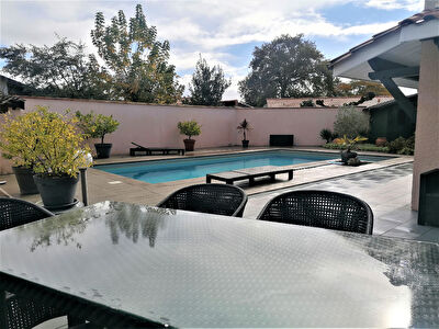 Maison Villenave D Ornon 7 pieces 147 m2
