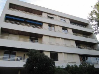 Bordeaux Appartement 2 chambres Balcon Garage
