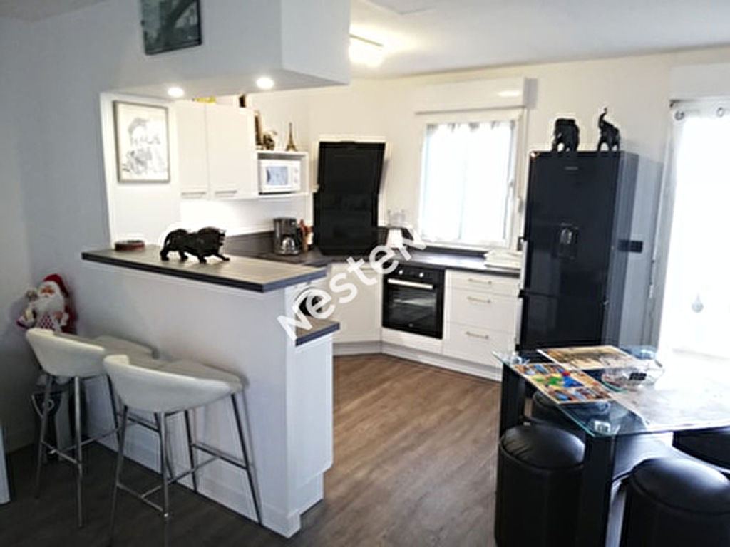 Appartement 3 pieces dernier etage avec balcon