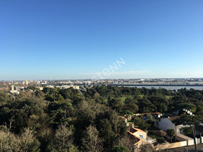 Appartement La Rochelle 4 pieces dans les hauts de La Genette avec vue mer