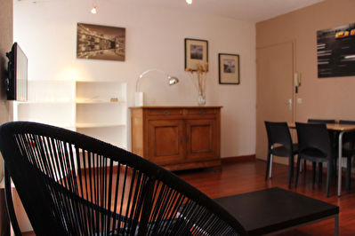 Appartement meuble de 3 pieces Centre Ville de La Rochelle