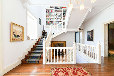 Maison bourgeoise, Biarritz centre, jardin de1000m2 environ