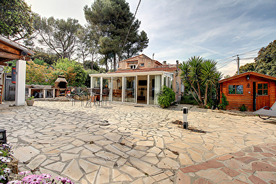 MAISON PROCHE ETANG DE L'OLIVIER