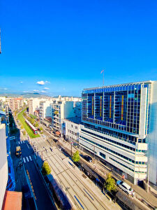 2P dernier etage Californie
