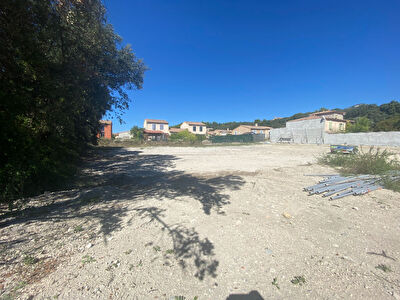 TERRAIN A BATIR