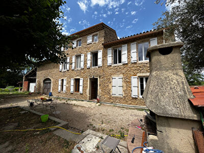 Maison Codolet 6 pieces 260 m2
