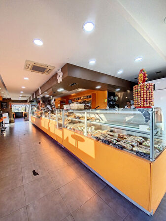 Littoral Pyrenees Orientales - Fonds de commerce Boulangerie Patisserie Sandwicherie Salon de the