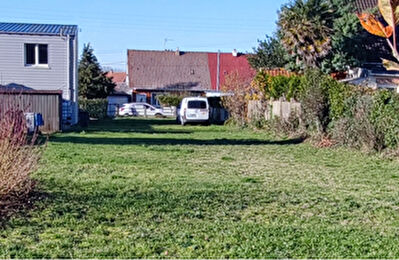 Terrain dans le centre de Dannes
