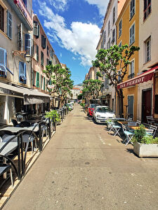 Appartement a vendre en nue-propriete - Vieille ville d' Ajaccio 4 pieces de 93 m2