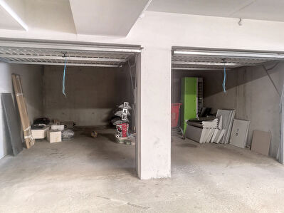 Double garage a louer sur Ajaccio de 34 m2