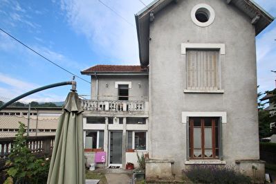 MAISON AIX LES BAINS - 7 pieces - 135 m2