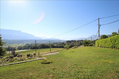 TERRAIN CONSTRUCTIBLE LA MOTTE SERVOLEX - 615 m2