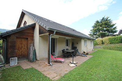 MAISON LA MOTTE SERVOLEX - 7 pieces - 184 m2