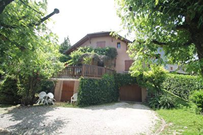 MAISON LE BOURGET DU LAC - 6 pieces - 105 m2