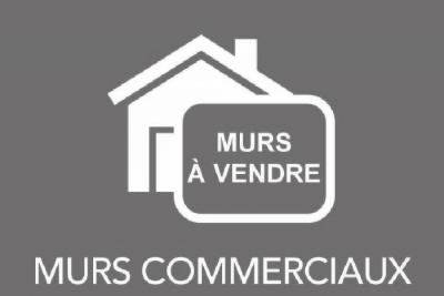 Port - Murs Commerciaux