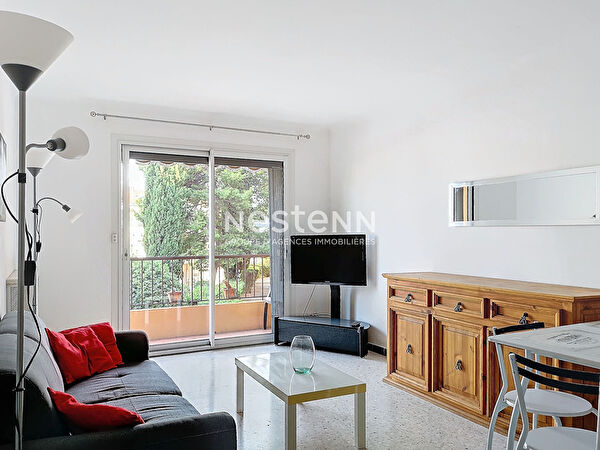 A LOUER- PERPIGNAN - Appartement T2 meuble - balcons - Parking- Cave