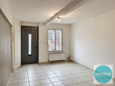 A LOUER-TOULOUGES- Maison de village 80 m2- 2 Chambres-jardin