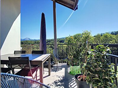 LOVAGNY // DUPLEX - 4 PIECES - 80,59 M2 - GRAND BALCON - PARKING - CAVE - DERNIER ETAGE