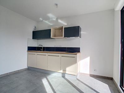 Appartement Sete 2 pieces 35 m2 avec Parking et terrasse