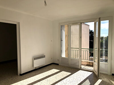 Appartement Agde 4 piece 100 m2 proche commodites