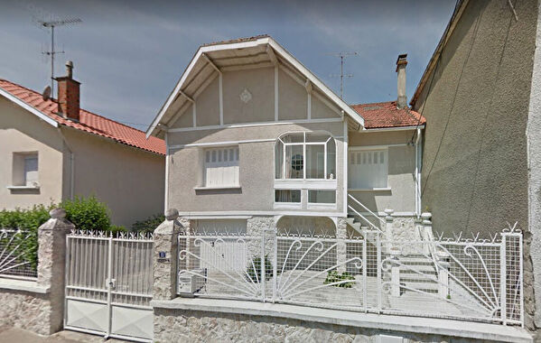 AGEN - Maison 4 pieces avec garage et jardin.