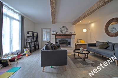 Bon Encontre - Maison renovee type 5 de 138 m2 avec exterieur.
