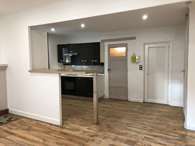 Agen Centre - Appartement T2 de 45 m2 entierement renove